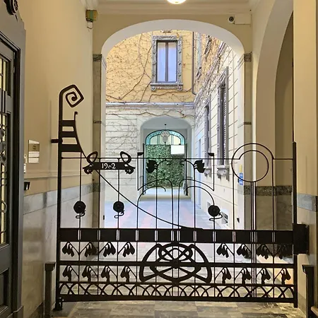 Splendido Quadrilocale Liberty In Porta Venezia Apartment *